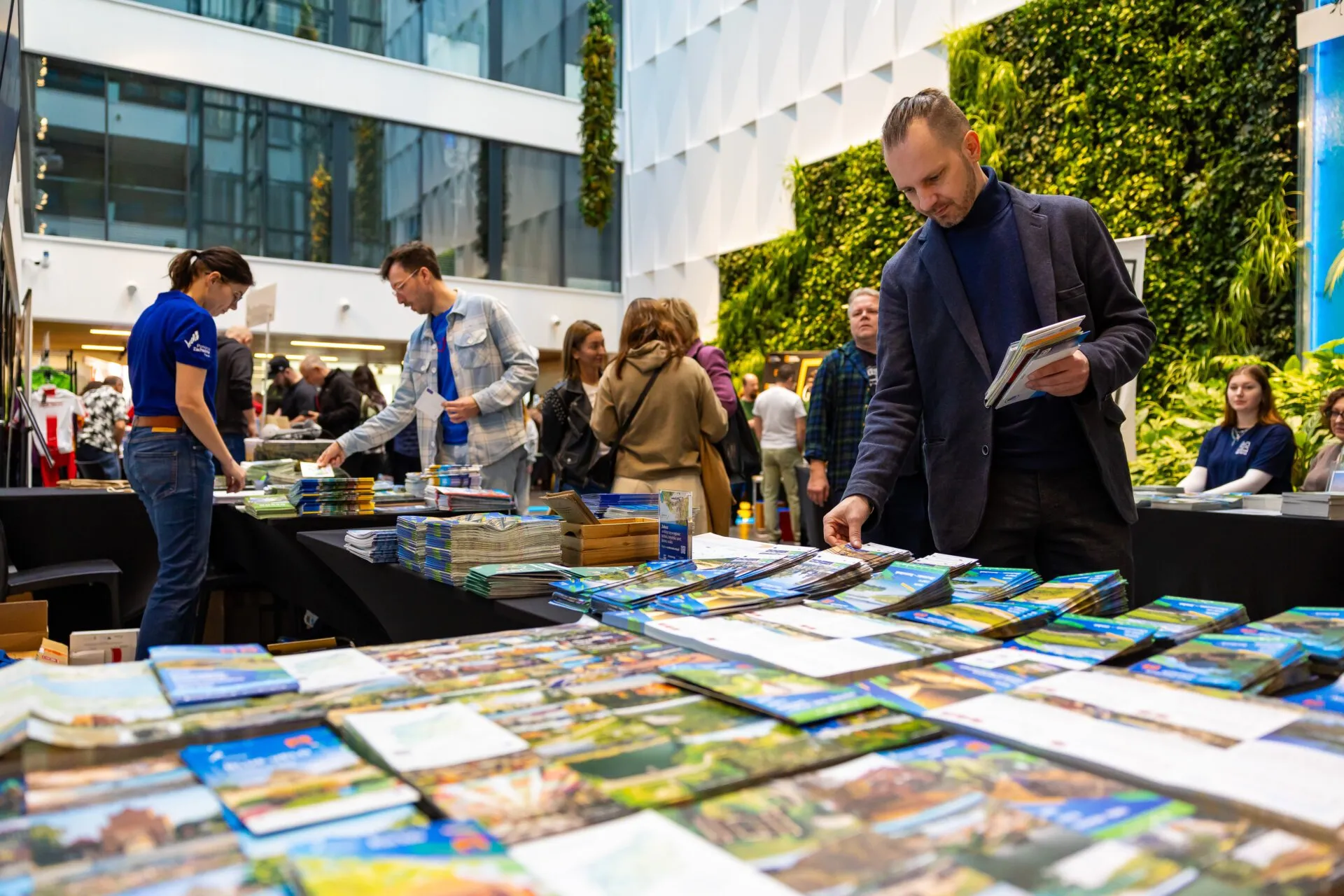 Trzecia edycja Polsko-Niemieckich Dni Turystyki Rowerowej przyciągnęła rekordową liczbę wystawców i prelegentów oraz wielu odwiedzających