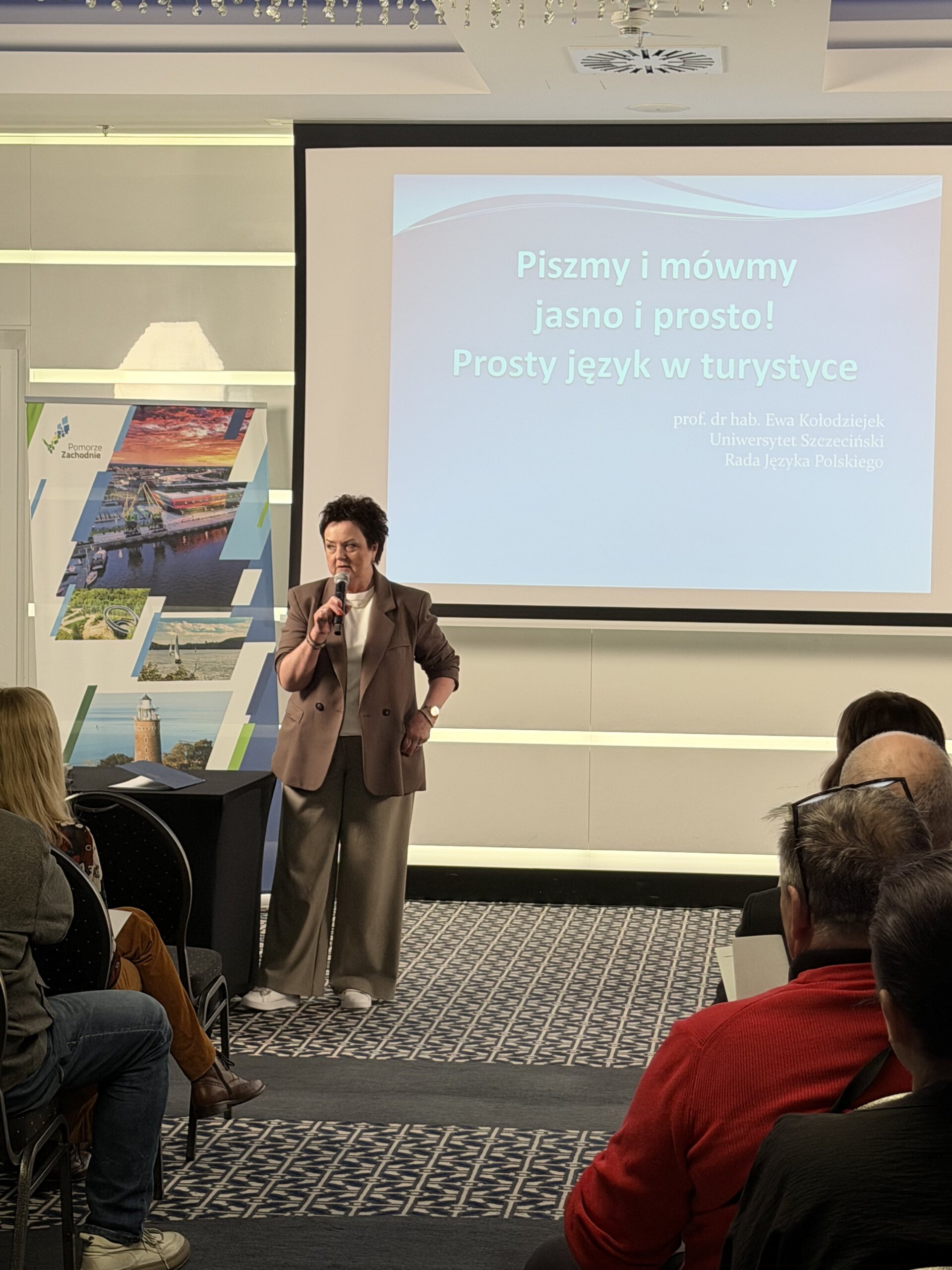 Projekt "Wspólna promocja walorów turystycznych Euroregionu Pomerania poprzez wzmocnienie współpracy transgranicznej organizacji turystycznych”