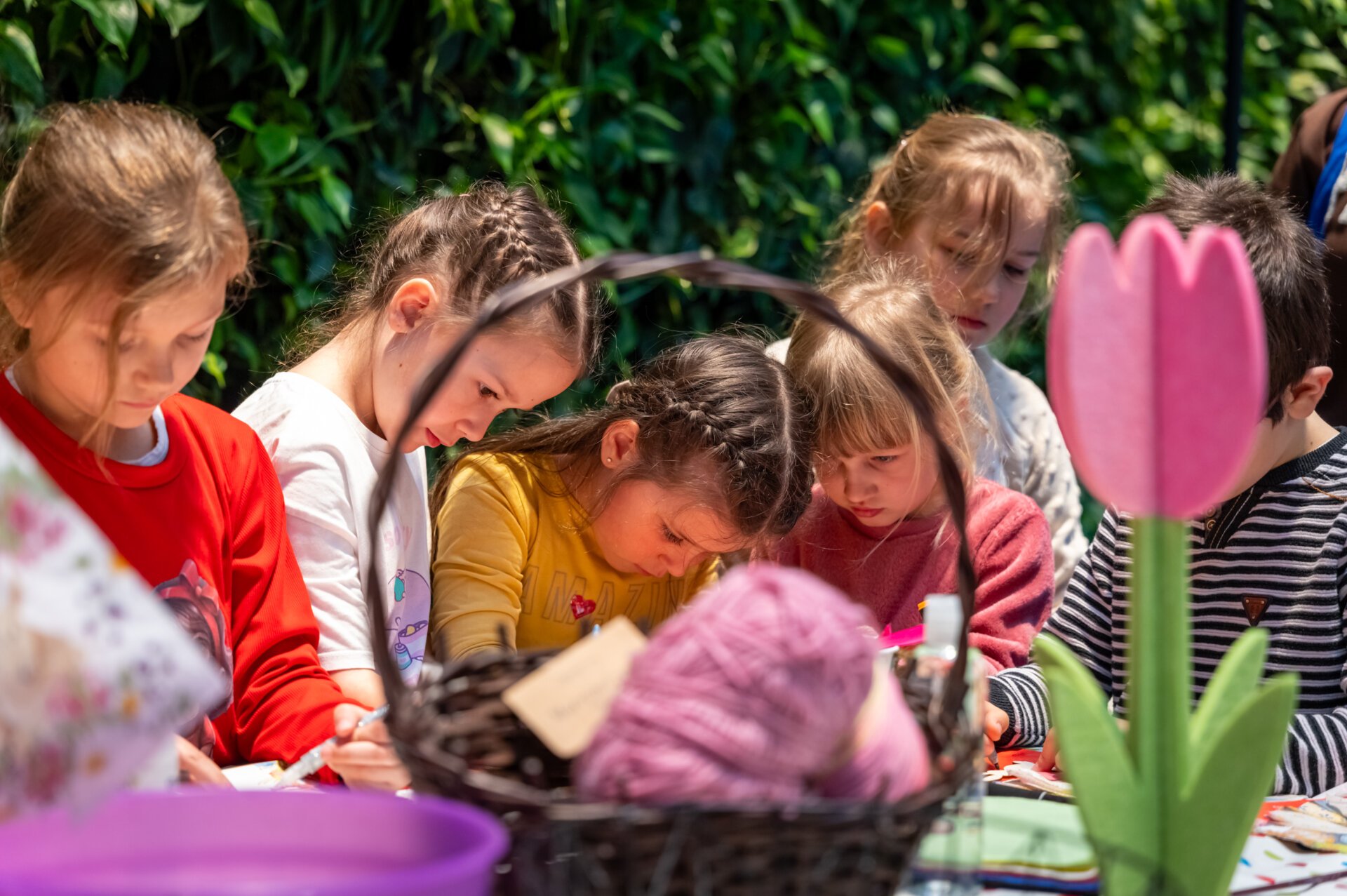 W warsztatach wielkanocnych, zorganizowanych w Urzędzie Marszałkowskim Województwa Zachodniopomorskiego, wzięło udział ok. 150 dzieci ze szczecińskich przedszkoli