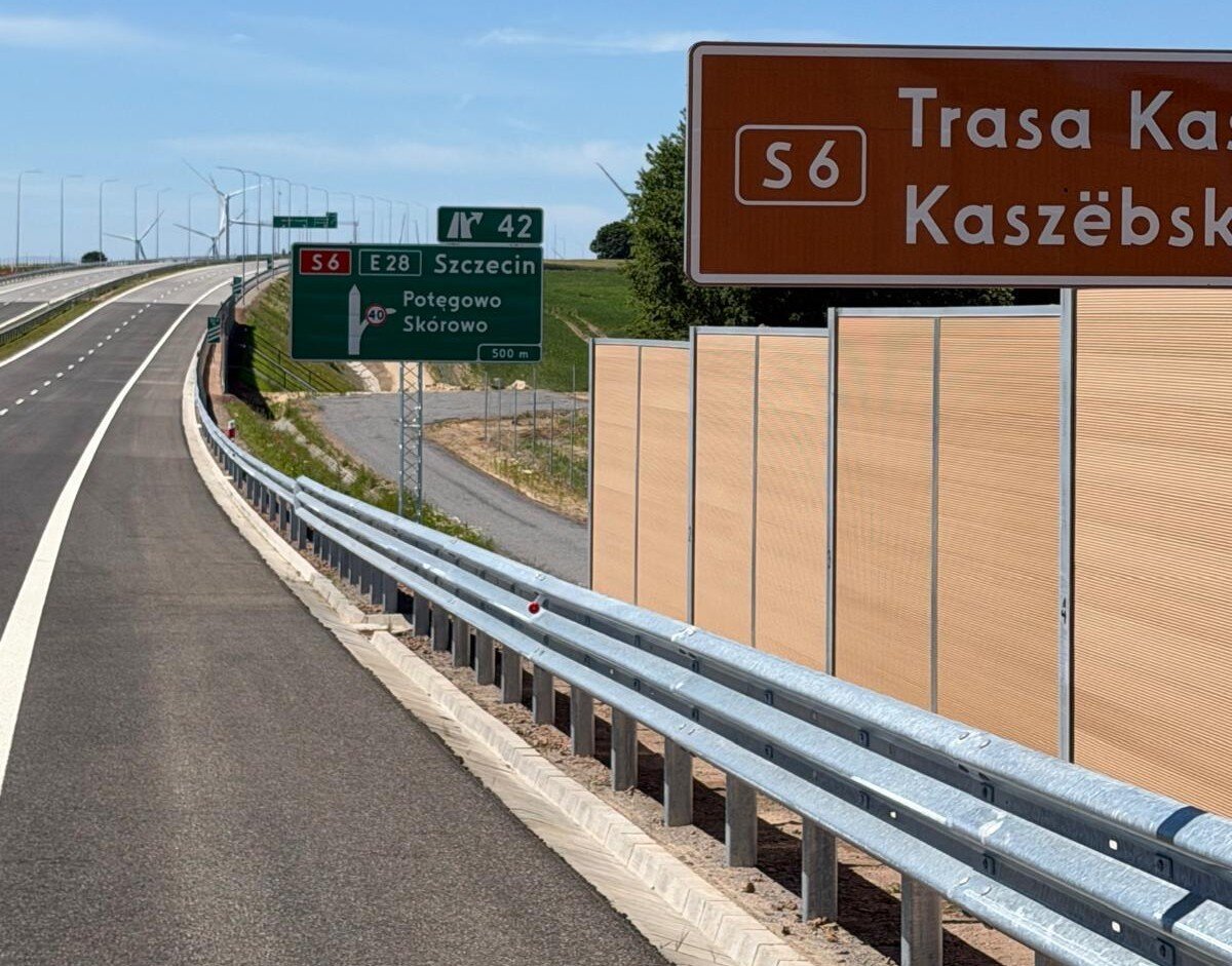 Droga S6 jest już gotowa w całości. Dzięki temu trasę ze Szczecina do Gdańska będzie można pokonać w ok. 3,5 godz.
