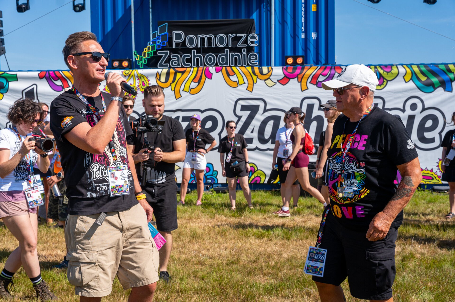 Marszałek Województwa Zachodniopomorskiego Olgierd Geblewicz razem z Jurkiem Owsiakiem otworzył oficjalnie Strefę Pomorza Zachodniego na 32. Pol'and'Rock Festival